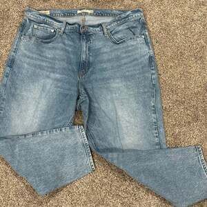 Levi's Premium 90s Mom Denim Jeans Size 20W